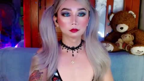 Snapshot of adorableslutxxx chatting on 12-16-24, 11:18 jasmine online show from 12-16-24, 11:18