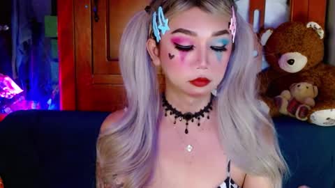 Snapshot of adorableslutxxx chatting on 01-04-25, 02:04 jasmine online show from 01-04-25, 02:04