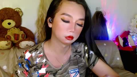 Snapshot of adorableslutxxx chatting on 02-15-25, 02:26 jasmine online show from 02-15-25, 02:26