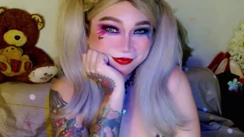 Snapshot of adorableslutxxx chatting on 02-23-25, 05:29 jasmine online show from 02-23-25, 05:29