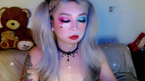 Snapshot of adorableslutxxx chatting on 03-04-25, 08:05 jasmine online show from 03-04-25, 08:05