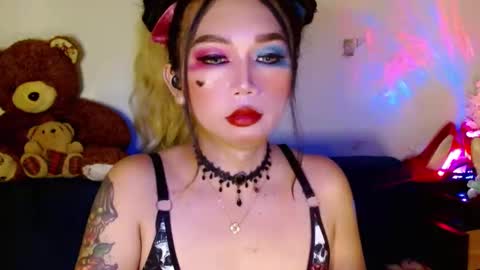 Snapshot of adorableslutxxx chatting on 03-08-25, 10:34 jasmine online show from 03-08-25, 10:34