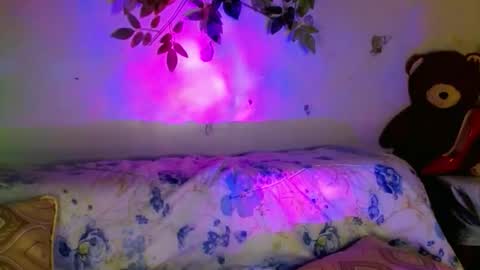 Snapshot of adorableslutxxx chatting on 10-23-25, 04:34 jasmine online show from 10-23-25, 04:34