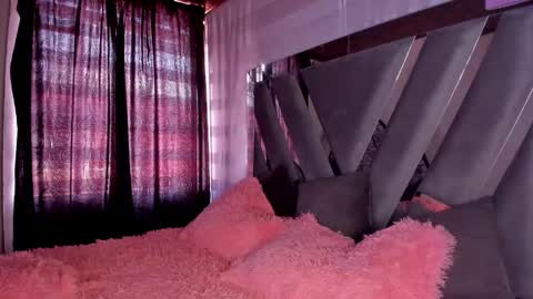 Snapshot of adorabolt chatting on 12-14-24, 08:18 Stormi online show from 12-14-24, 08:18