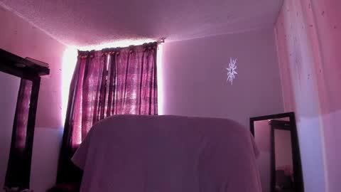 Snapshot of adorabolt chatting on 01-18-25, 08:51 Stormi online show from 01-18-25, 08:51