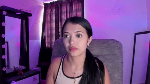 Snapshot of adorabolt chatting on 02-04-25, 09:52 Stormi online show from 02-04-25, 09:52