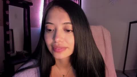 Snapshot of adorabolt chatting on 02-07-25, 09:37 Stormi online show from 02-07-25, 09:37