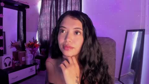 Snapshot of adorabolt chatting on 03-01-25, 06:43 Stormi online show from 03-01-25, 06:43