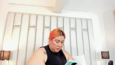 ANDREA PEREZ online show from 10-09-25, 11:41