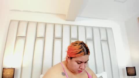 ANDREA PEREZ online show from 10-16-25, 11:44