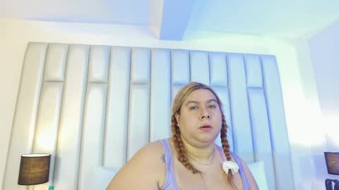 ANDREA PEREZ online show from 04-09-26, 11:37