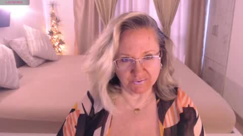 Cryna online show from 01-12-25, 11:17