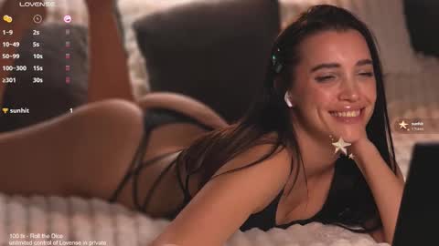 Snapshot of adrenaline_rush_ chatting on 11-18-25, 05:28 Victoria online show from 11-18-25, 05:28