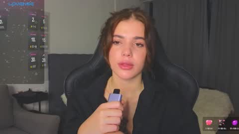 Adriana online show from 10-08-25, 09:23