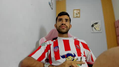 Snapshot of adri_sexboy229 chatting on 10-25-25, 07:16 adri_sexboy229 online show from 10-25-25, 07:16