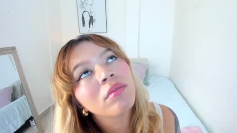 Adriana online show from 10-07-25, 12:13