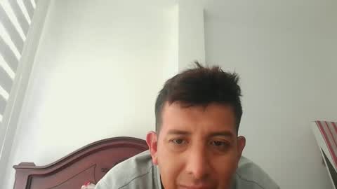 ADRIAN  OSCAR online show from 05-17-26, 07:10