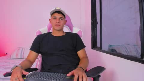 Snapshot of adrian_prime_ chatting on 02-05-26, 06:56 ADRIAN online show from 02-05-26, 06:56