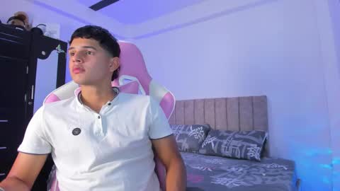 Snapshot of adrian_prime_ chatting on 03-03-26, 07:20 ADRIAN online show from 03-03-26, 07:20