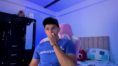 Snapshot of adrian_prime_ chatting on 03-07-26, 06:49 ADRIAN online show from 03-07-26, 06:49