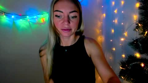 Adriana online show from 12-22-24, 07:22