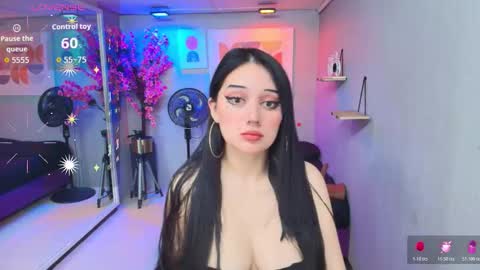 Snapshot of adriana_miller chatting on 10-27-25, 11:58 Adri online show from 10-27-25, 11:58