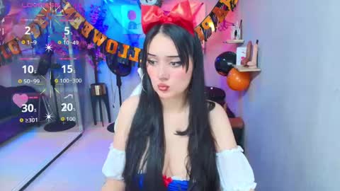 Snapshot of adriana_miller chatting on 10-31-25, 12:06 Adri online show from 10-31-25, 12:06