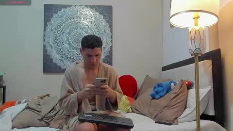 Adrian online show from 11-08-25, 11:54