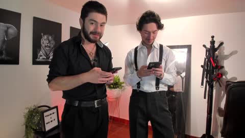 Snapshot of adrianwilliams_ chatting on 02-08-25, 11:45 Adrian Williams online show from 02-08-25, 11:45