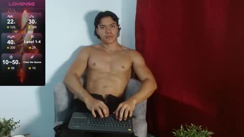 Snapshot of adriel_escalante chatting on 09-14-25, 02:00 adriel_escalante online show from 09-14-25, 02:00
