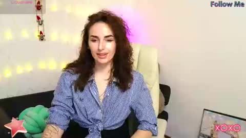 Adriana online show from 01-30-25, 04:55