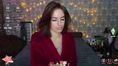 Adriana online show from 11-17-25, 08:42