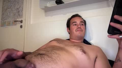 Snapshot of adriiiiiiiiano chatting on 09-14-25, 09:14 adriiiiiiiiano online show from 09-14-25, 09:14