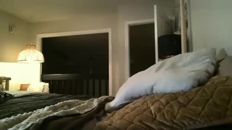 Snapshot of adventurouscpl2469 chatting on 11-05-25, 01:05 Sexdollx4u online show from 11-05-25, 01:05