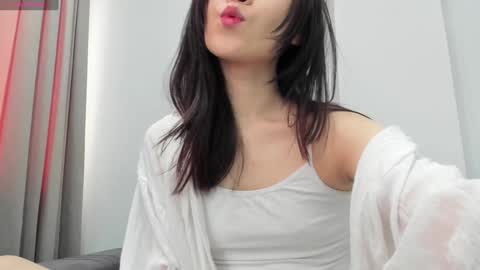 Snapshot of ae_nie chatting on 02-01-25, 08:39 Aenie online show from 02-01-25, 08:39