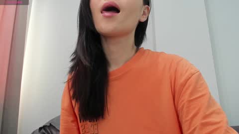 Snapshot of ae_nie chatting on 02-07-25, 09:16 Aenie online show from 02-07-25, 09:16