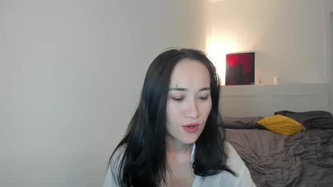 Snapshot of ae_nie chatting on 10-25-25, 12:13 Aenie online show from 10-25-25, 12:13