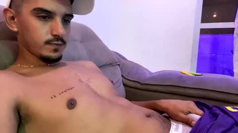 Luci online show from 01-28-25, 04:18