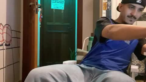 Luci online show from 10-09-25, 02:31