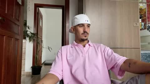 Luci online show from 04-26-26, 08:17