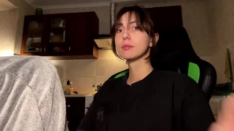 Snapshot of aevra chatting on 12-04-24, 10:19 vegans taste better online show from 12-04-24, 10:19