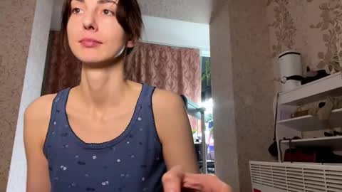 Snapshot of aevra chatting on 01-11-25, 08:32 vegans taste better online show from 01-11-25, 08:32