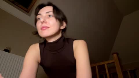 Snapshot of aevra chatting on 01-24-25, 06:04 vegans taste better online show from 01-24-25, 06:04