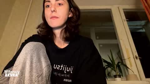 Snapshot of aevra chatting on 11-13-25, 06:40 vegans taste better online show from 11-13-25, 06:40