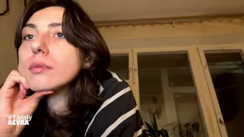 Snapshot of aevra chatting on 11-22-25, 04:28 vegans taste better online show from 11-22-25, 04:28