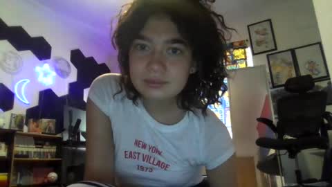 affie_ online show from 06-17-26, 07:15