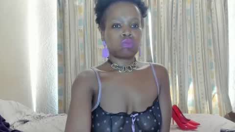 AfricanSquirtQueen online show from 10-28-25, 11:47