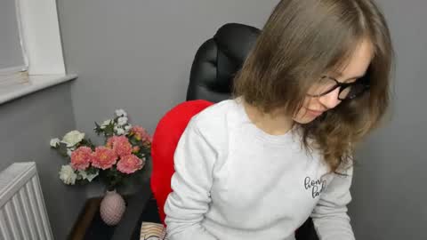 Snapshot of afinacutie chatting on 12-16-24, 11:12 Afina online show from 12-16-24, 11:12