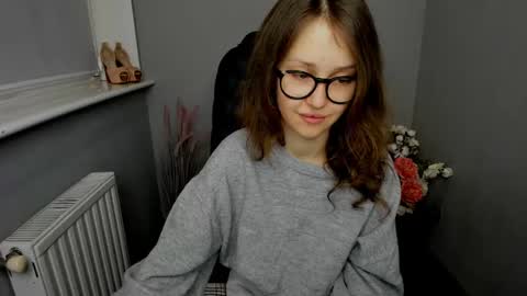 Snapshot of afinacutie chatting on 02-01-25, 11:21 Afina online show from 02-01-25, 11:21