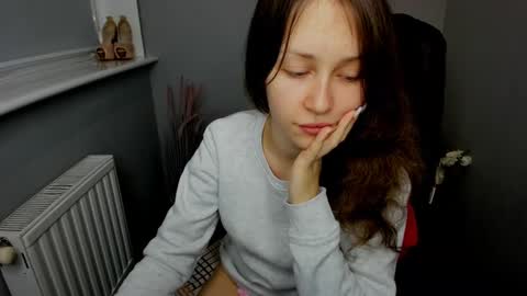 Snapshot of afinacutie chatting on 02-08-25, 11:22 Afina online show from 02-08-25, 11:22